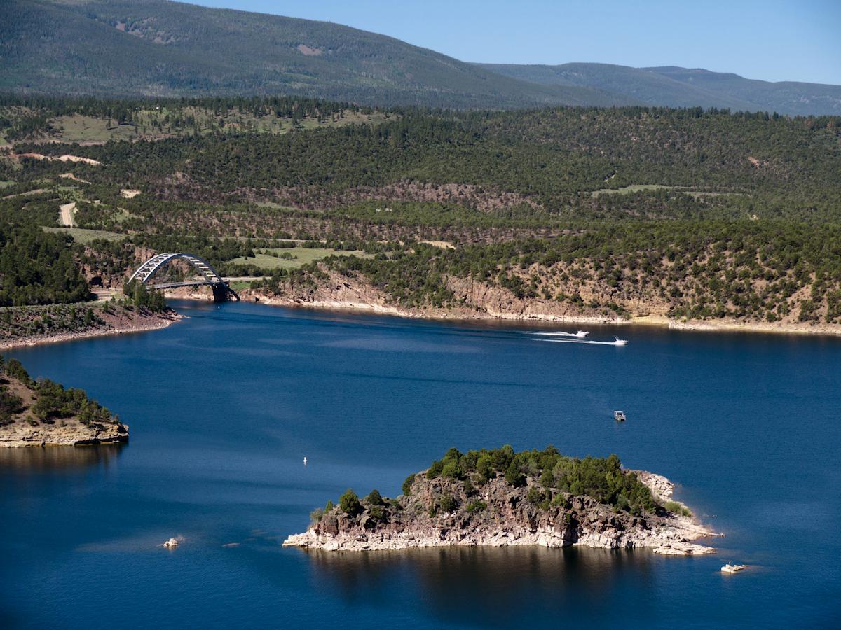 P1010514.jpg - Another shot of the reservoir looking south from an overview on Rt. 191.