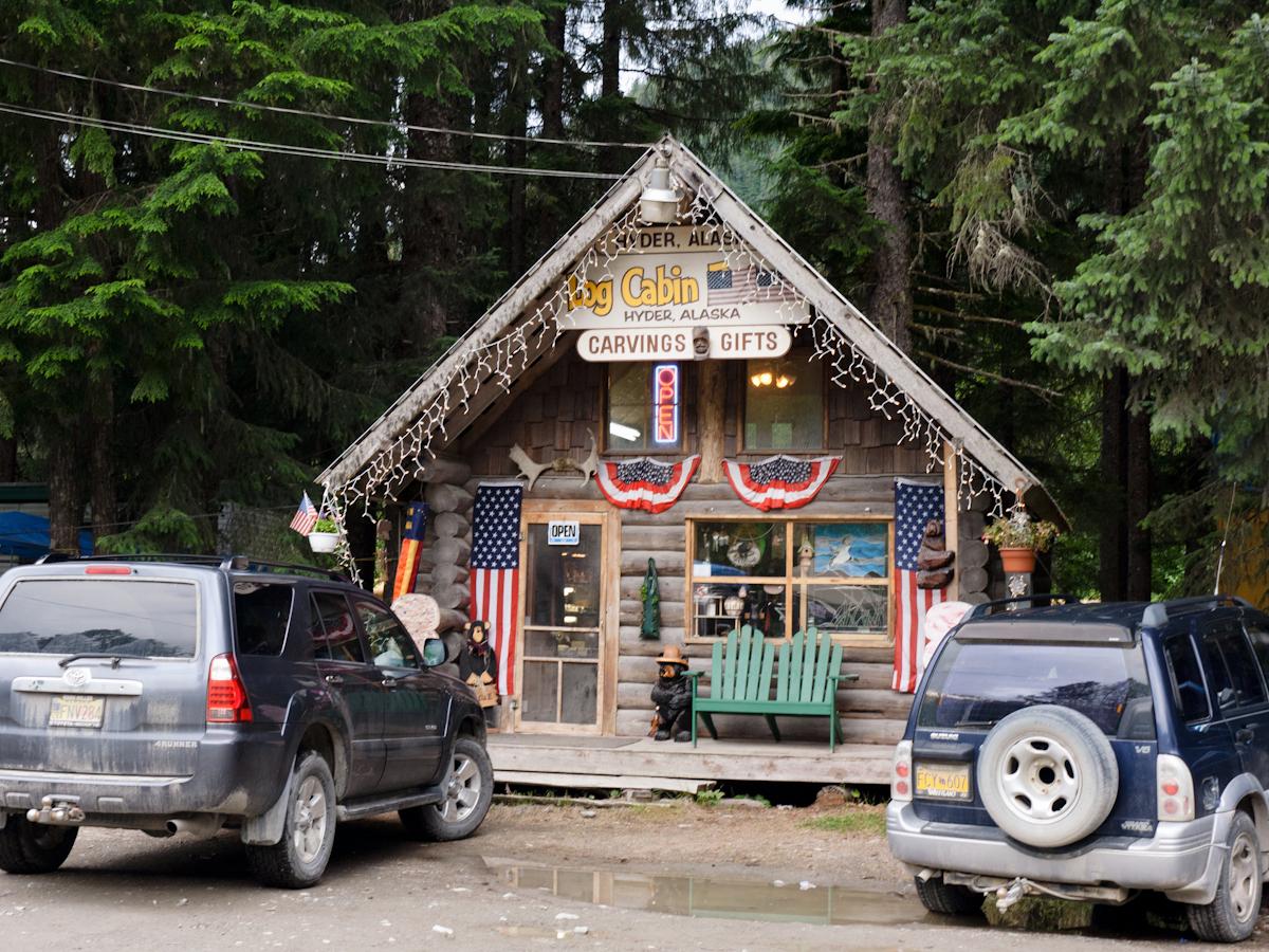 P1010673.jpg - This is one of four gift shops, Hyder's major industry.