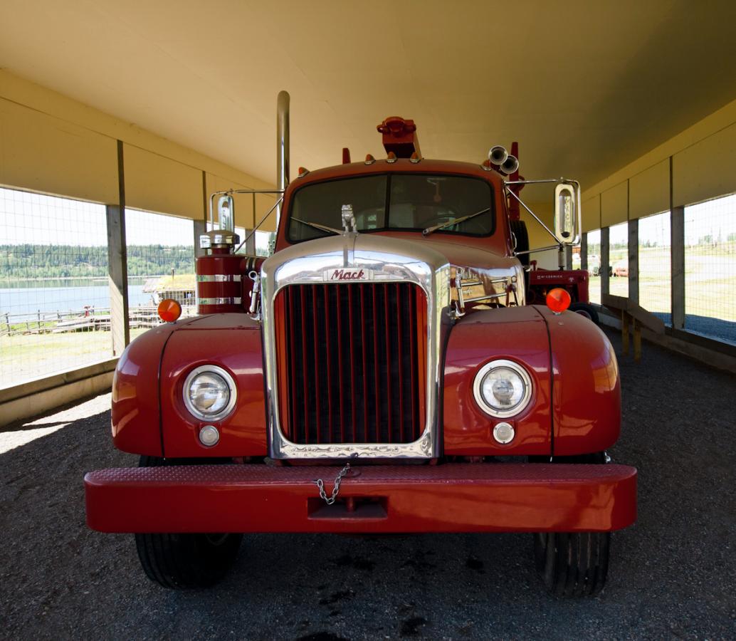 P1010792.jpg - A Mack logging truck from the 1950's.