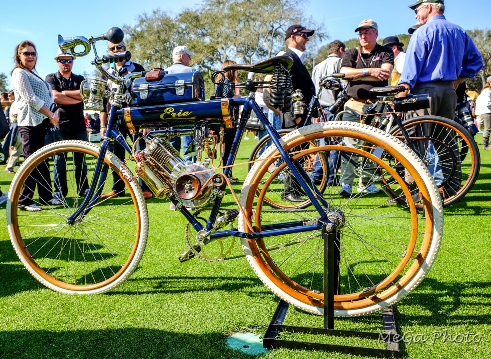 JMEGT0326.jpg - Fabulous. 1905 Erie drive package mounted on a 1901 Monarch bicycle frame.