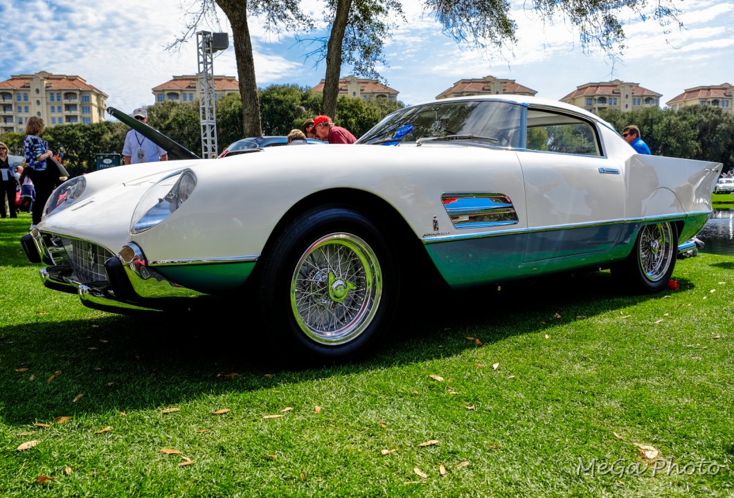 JMEGT0377.jpg - 1957 Ferrari Superamerica, also Pininfarina bodied. 1950's excess personified.