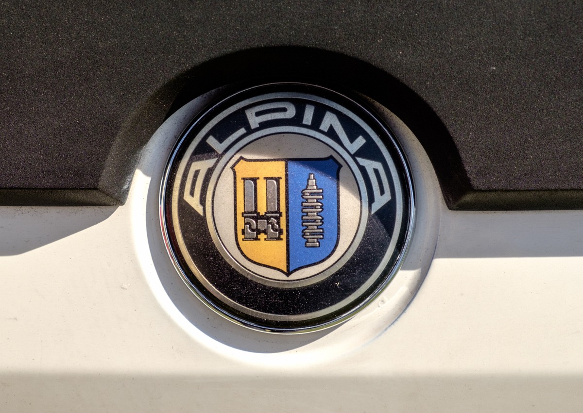 MEGT3476.jpg - AND NOT A BMW BADGE IN SIGHT.