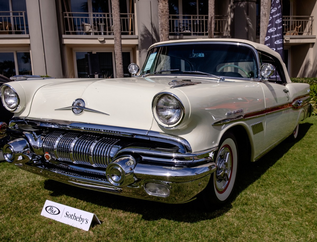 MEGT3485.jpg - RARA AVIS. 1957 FUEL INJECTED PONTIAC BONNEVILLE CONVERTIBLE.