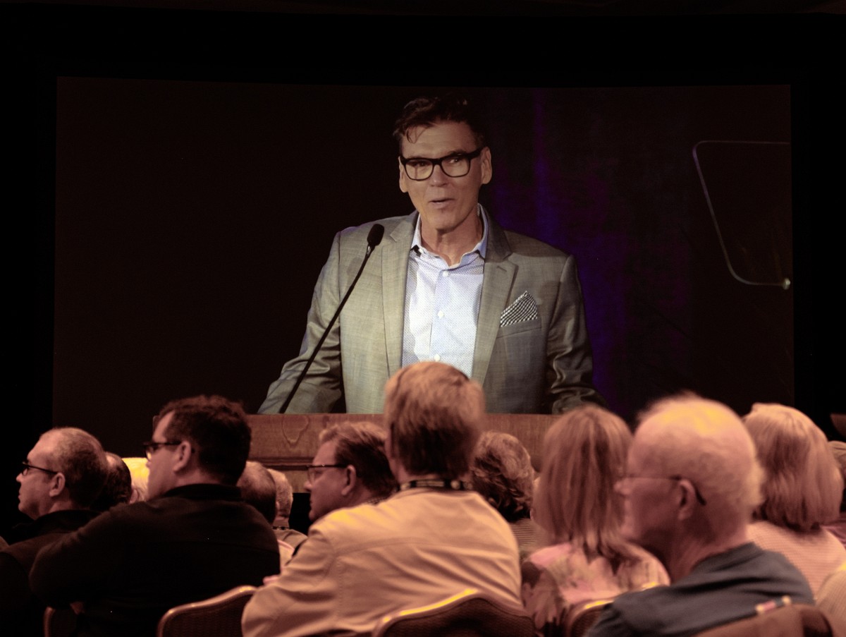 MEGT3492.jpg - FORMER NASCAR CREW CHIEF RAY EVERNHAM MODERATED THE PENSKE SEMINARS.