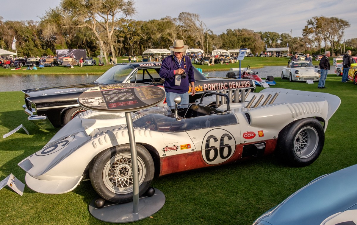 MEGT3665.jpg - ROGER PENSKE OFTEN FILLED IN FOR JIM HALL IN THE CHAPPARAL. DROVE THE NASCAR PONCHO TOO.