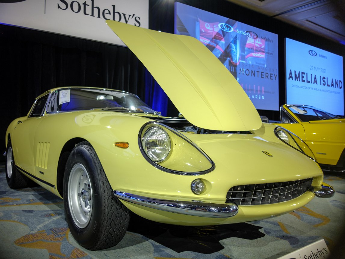 MEGS3100.jpg - Ferrari 275 GTB. (Sold for $2,810,000)