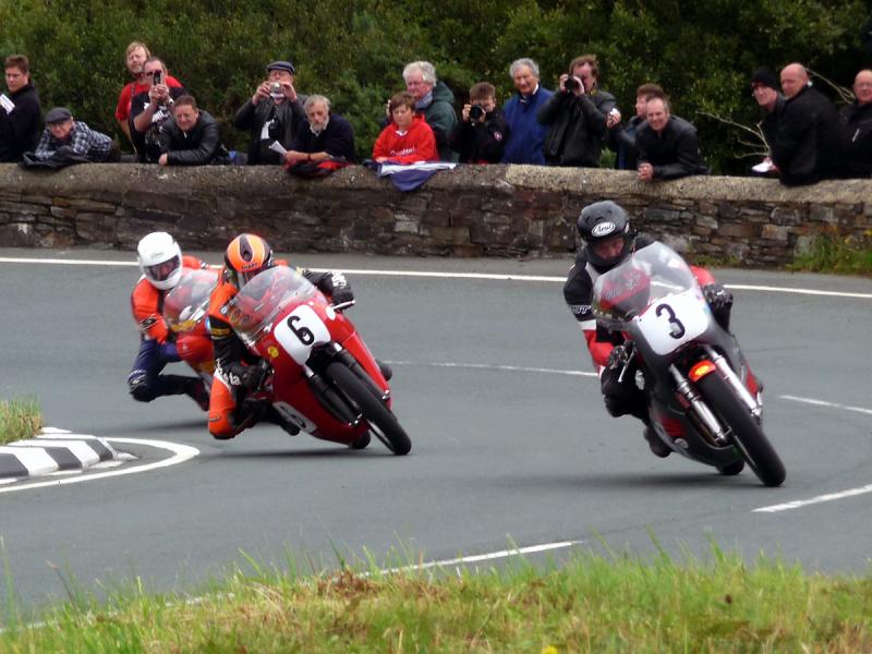 P1020169.JPG - Junior classics in the Gooseneck corner during the Wednesday races.
