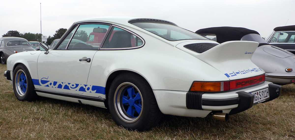 L1010944.JPG - Probably the nicest 1972 Porsche Carrera RS I've ever seen. Highly prized, these never made it into the US thanks to the EPA.