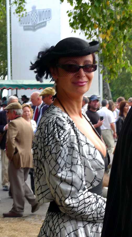 L1010651.JPG - British society. It's OK by me.