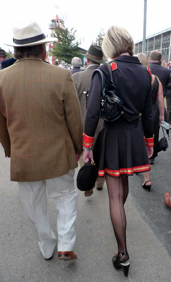 L1010938.JPG - Do you miss the Sgt. Pepper days too?