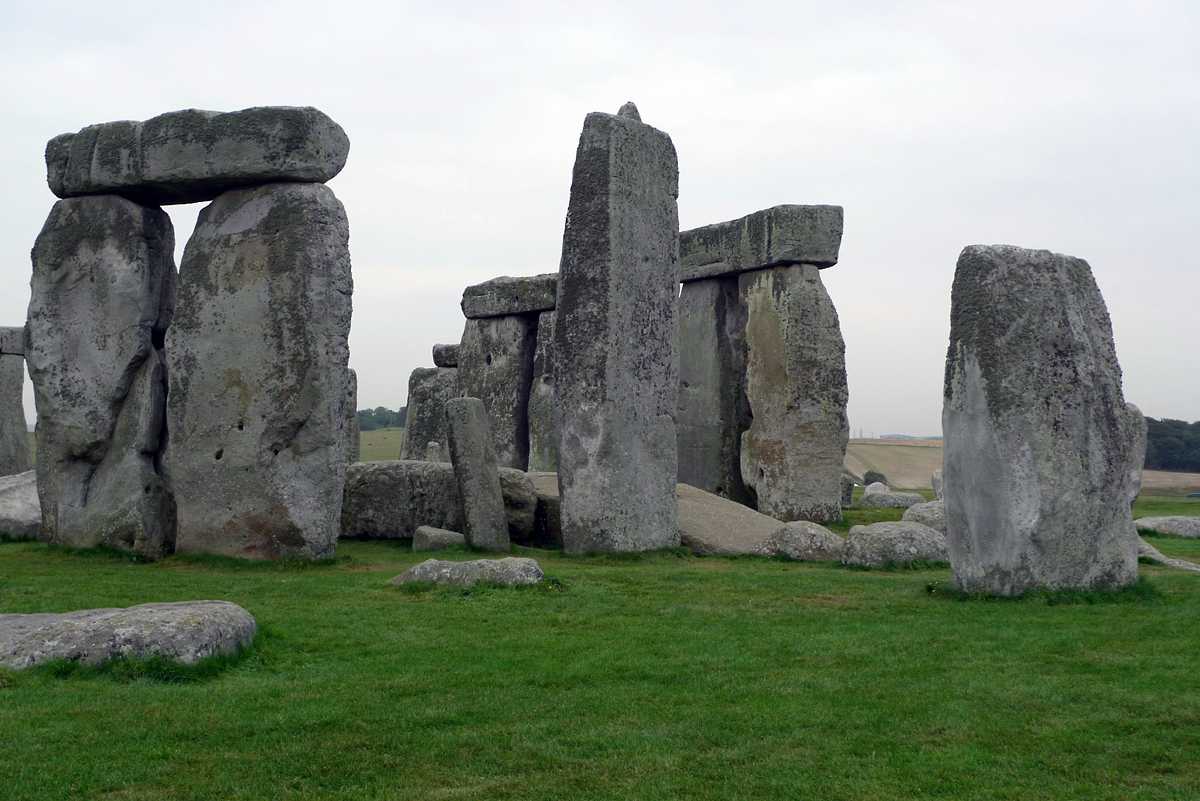 L1010522.JPG - And some of the collapsed portion.